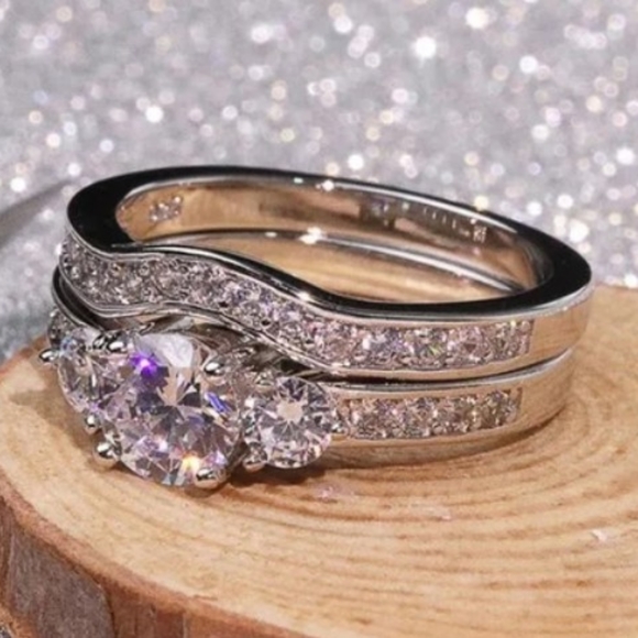 2pcs White Gold CZ Engagement Ring Set, size 8-9 - Picture 3 of 3